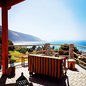 Kaza Ladera Bed and breakfast Seladinha