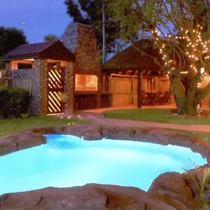 Treetops Bed and breakfast Puerto Elizabeth